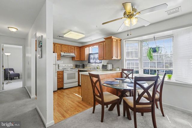 126 W PORTLAND ST, Mechanicsburg, PA 17055
