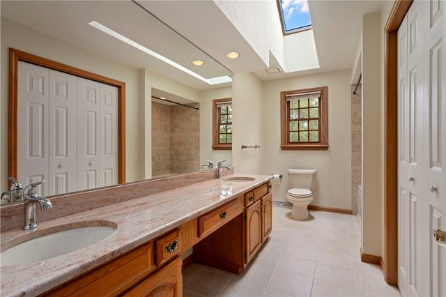 8214 Marquis Drive, Mccandless, PA 15237