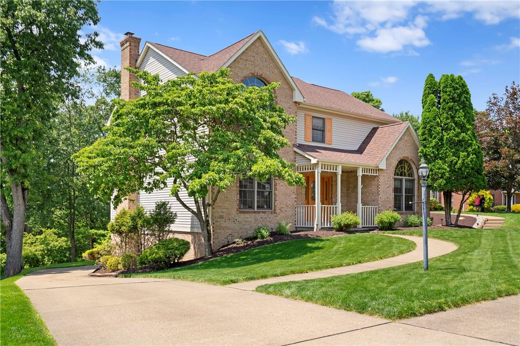8214 Marquis Drive, Mccandless, PA 15237