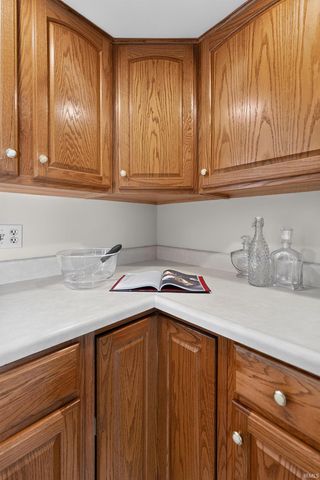 16122 Jackson Road, Mishawaka, IN 46544
