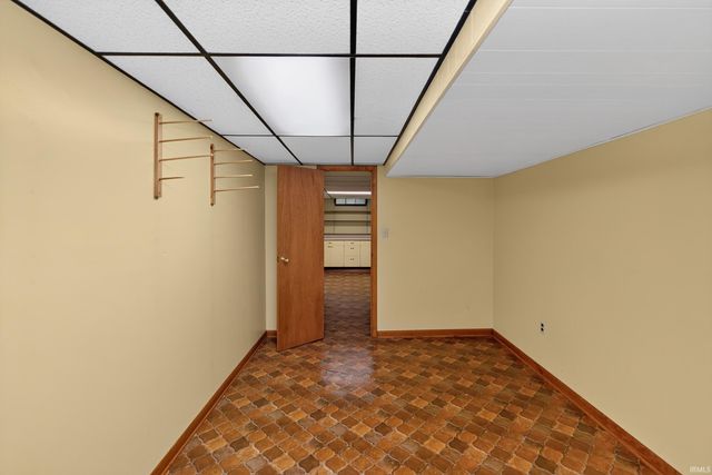 16122 Jackson Road, Mishawaka, IN 46544