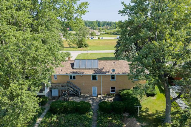 16122 Jackson Road, Mishawaka, IN 46544