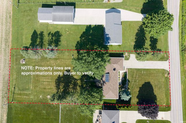 16122 Jackson Road, Mishawaka, IN 46544