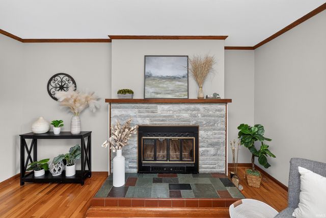 16122 Jackson Road, Mishawaka, IN 46544