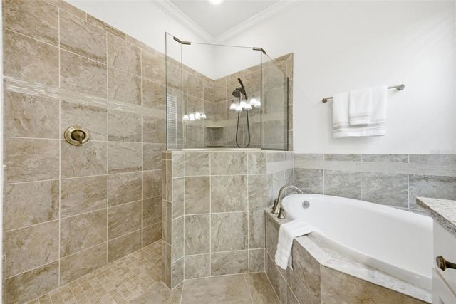 12241 PERENNIAL PLACE, Lakewood Ranch, FL 34211