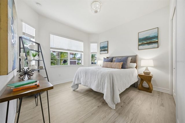 12241 PERENNIAL PLACE, Lakewood Ranch, FL 34211