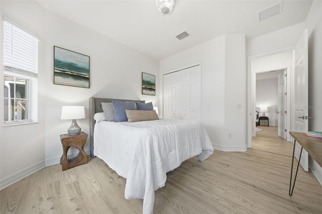 12241 PERENNIAL PLACE, Lakewood Ranch, FL 34211