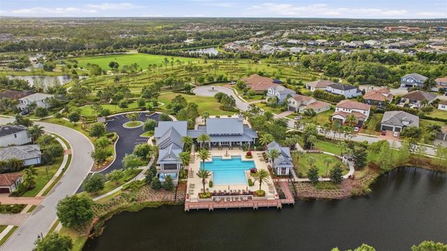 12241 PERENNIAL PLACE, Lakewood Ranch, FL 34211