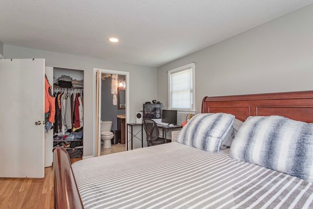 12 Dartmouth Drive, Milford, MA 01757