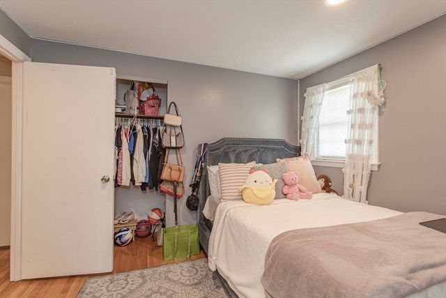 12 Dartmouth Drive, Milford, MA 01757