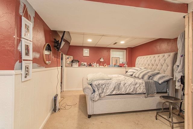 12 Dartmouth Drive, Milford, MA 01757