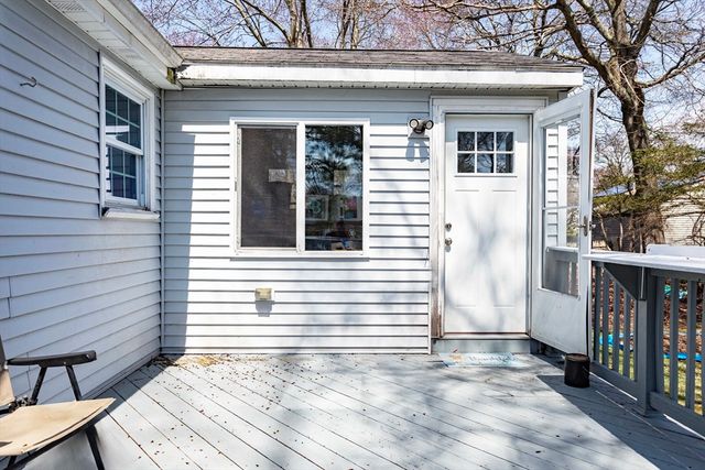 12 Dartmouth Drive, Milford, MA 01757