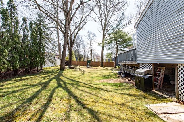 12 Dartmouth Drive, Milford, MA 01757