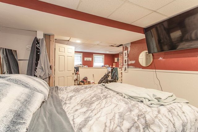 12 Dartmouth Drive, Milford, MA 01757