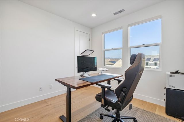 24152 West Corte Ala, Valencia, CA 91354