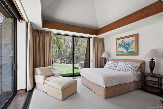 164 Eastwoods Road, Pound Ridge, NY 10576