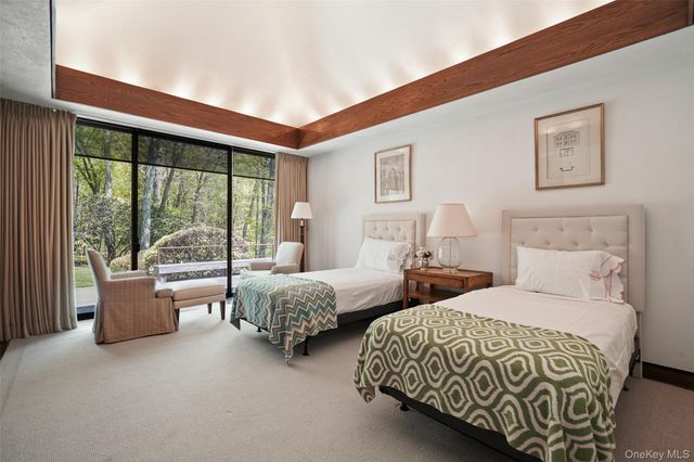 164 Eastwoods Road, Pound Ridge, NY 10576