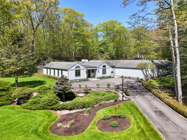 164 Eastwoods Road, Pound Ridge, NY 10576