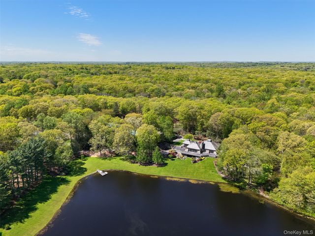 164 Eastwoods Road, Pound Ridge, NY 10576