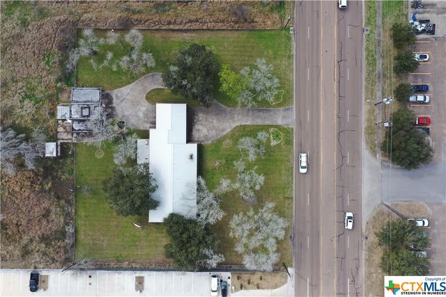 2404 Salem Road, Victoria, TX 77904
