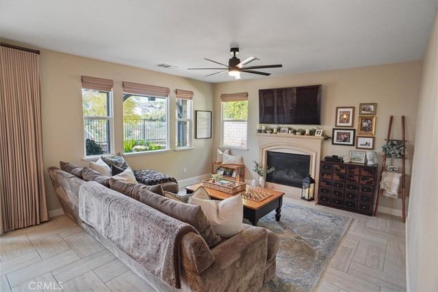 28115 Anvil Court, Valencia, CA 91354