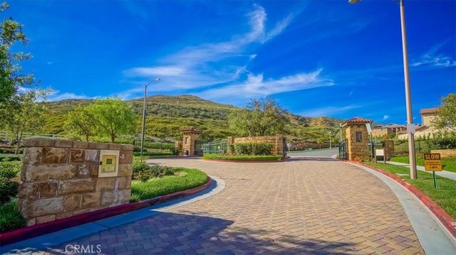 28115 Anvil Court, Valencia, CA 91354