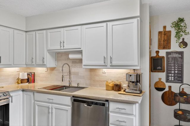 3525 NW 22ND TERRACE, Gainesville, FL 32605