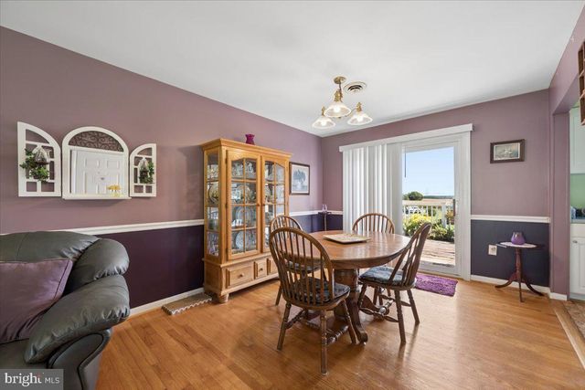 5601 CALVERT DR, Frederick, MD 21703