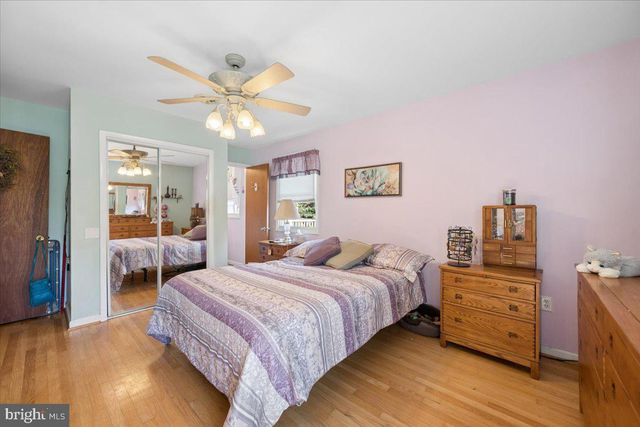 5601 CALVERT DR, Frederick, MD 21703