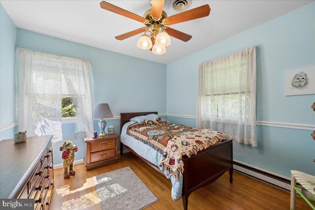 5601 CALVERT DR, Frederick, MD 21703