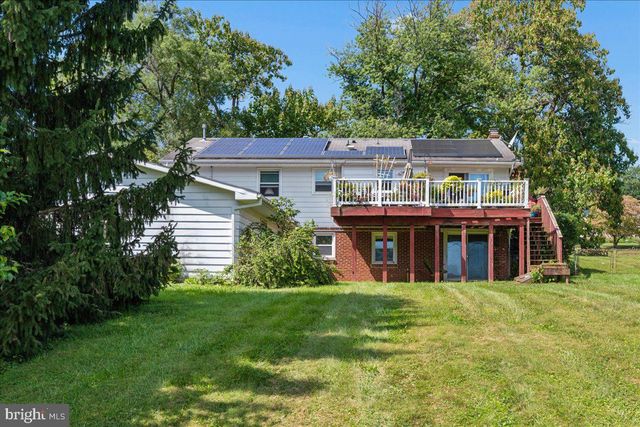 5601 CALVERT DR, Frederick, MD 21703
