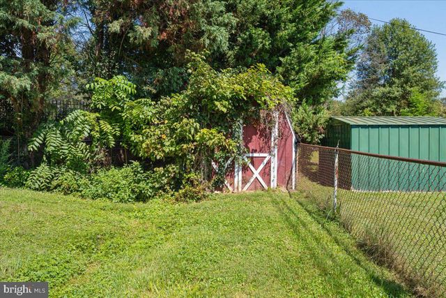 5601 CALVERT DR, Frederick, MD 21703