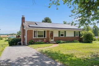 5601 CALVERT DR, Frederick, MD 21703