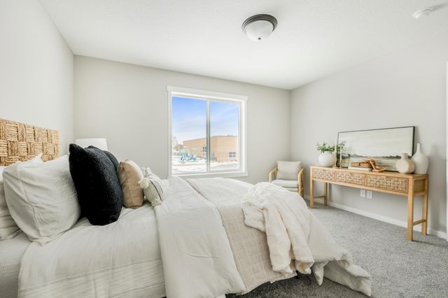 18545 Salem Street NW, Elk River, MN 55330