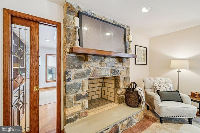 806 NORTHWINDS DR, Bryn Mawr, PA 19010