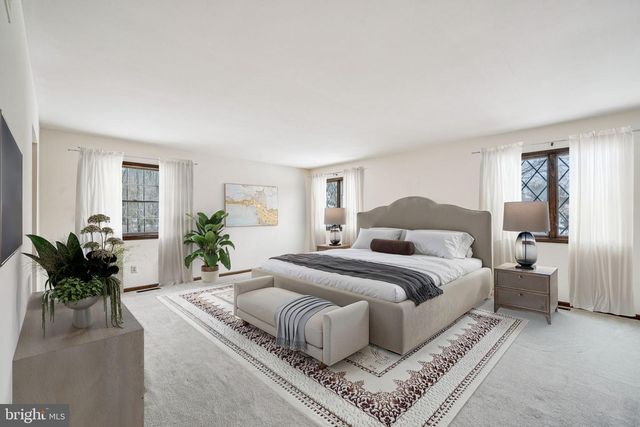 806 NORTHWINDS DR, Bryn Mawr, PA 19010