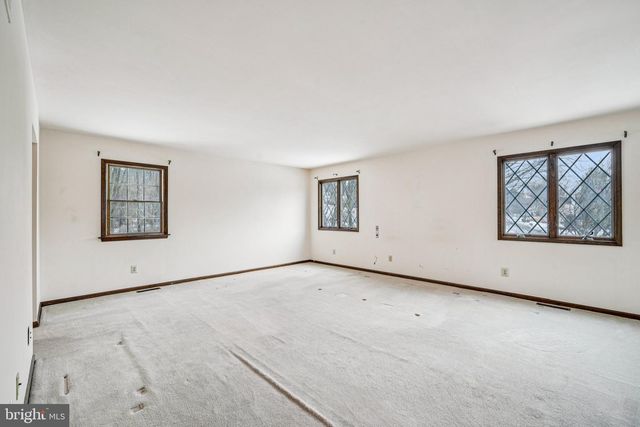 806 NORTHWINDS DR, Bryn Mawr, PA 19010