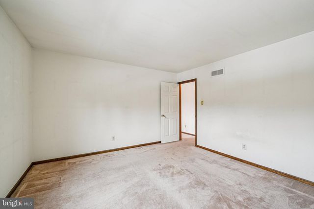 806 NORTHWINDS DR, Bryn Mawr, PA 19010