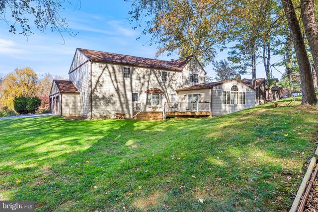 806 NORTHWINDS DR, Bryn Mawr, PA 19010