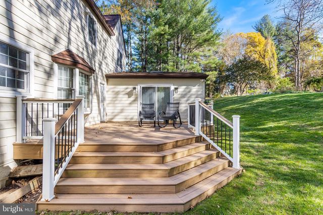 806 NORTHWINDS DR, Bryn Mawr, PA 19010