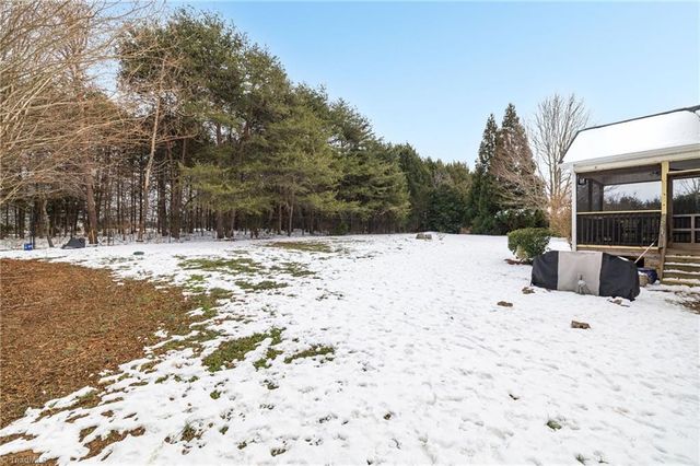 8108 Middleland Drive, Browns Summit, NC 27214