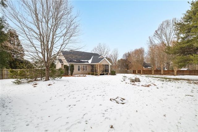 8108 Middleland Drive, Browns Summit, NC 27214