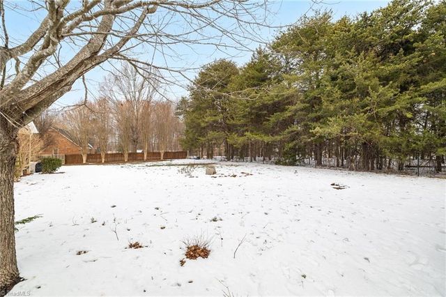 8108 Middleland Drive, Browns Summit, NC 27214