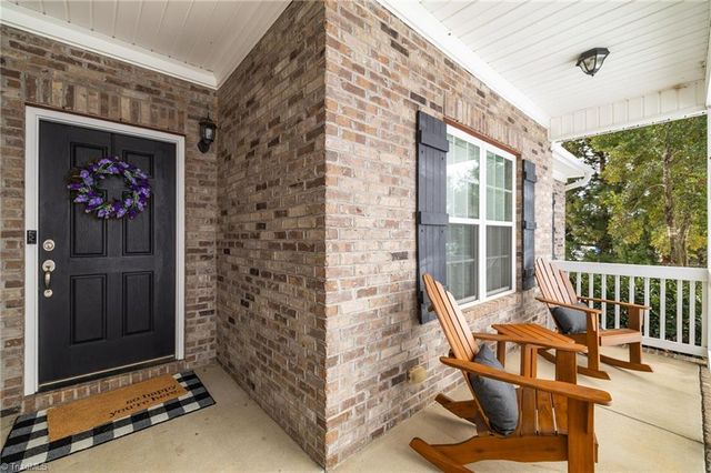 8108 Middleland Drive, Browns Summit, NC 27214