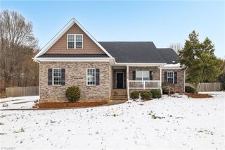 8108 Middleland Drive, Browns Summit, NC 27214