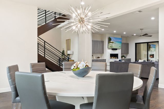 4028 Courtshire Drive, Dallas, TX 75229