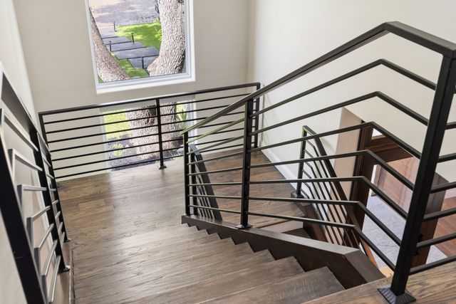 4028 Courtshire Drive, Dallas, TX 75229