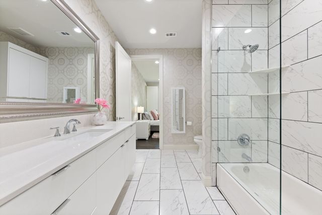 4028 Courtshire Drive, Dallas, TX 75229