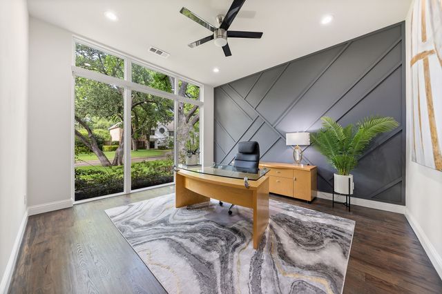 4028 Courtshire Drive, Dallas, TX 75229