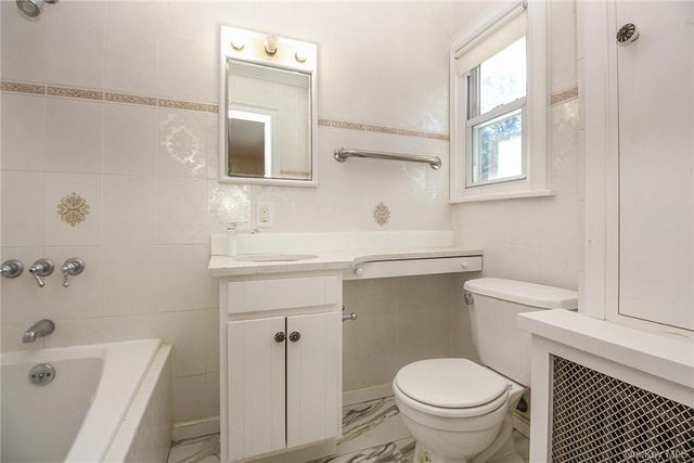 237 Coligni Avenue, New Rochelle, NY 10801